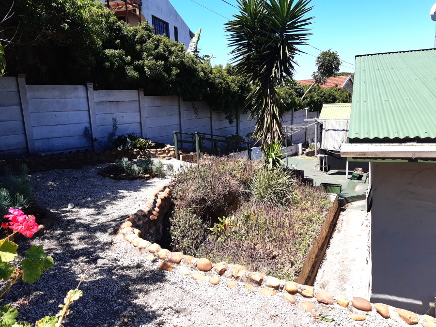 4 Bedroom Property for Sale in Aston Bay Eastern Cape